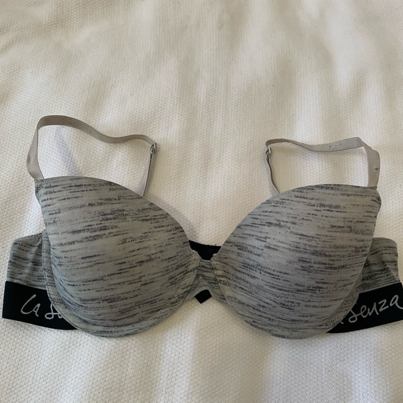 💙3 for $20💙 La Senza Remix Bra in Grey | 34C
